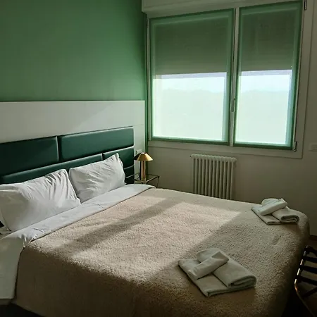 بيت ضيافة Corte Sant'orsola 108 *